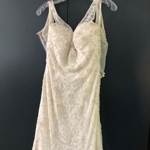 Justin Alexander Signature Collection wedding dress